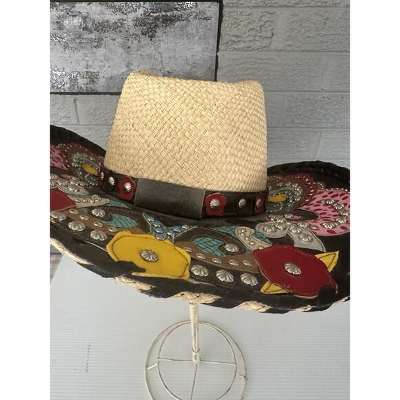 Bullhead Gypsy Queen Platinum Collection Leather Straw Hat Western Brim 3 3/4 Sm
